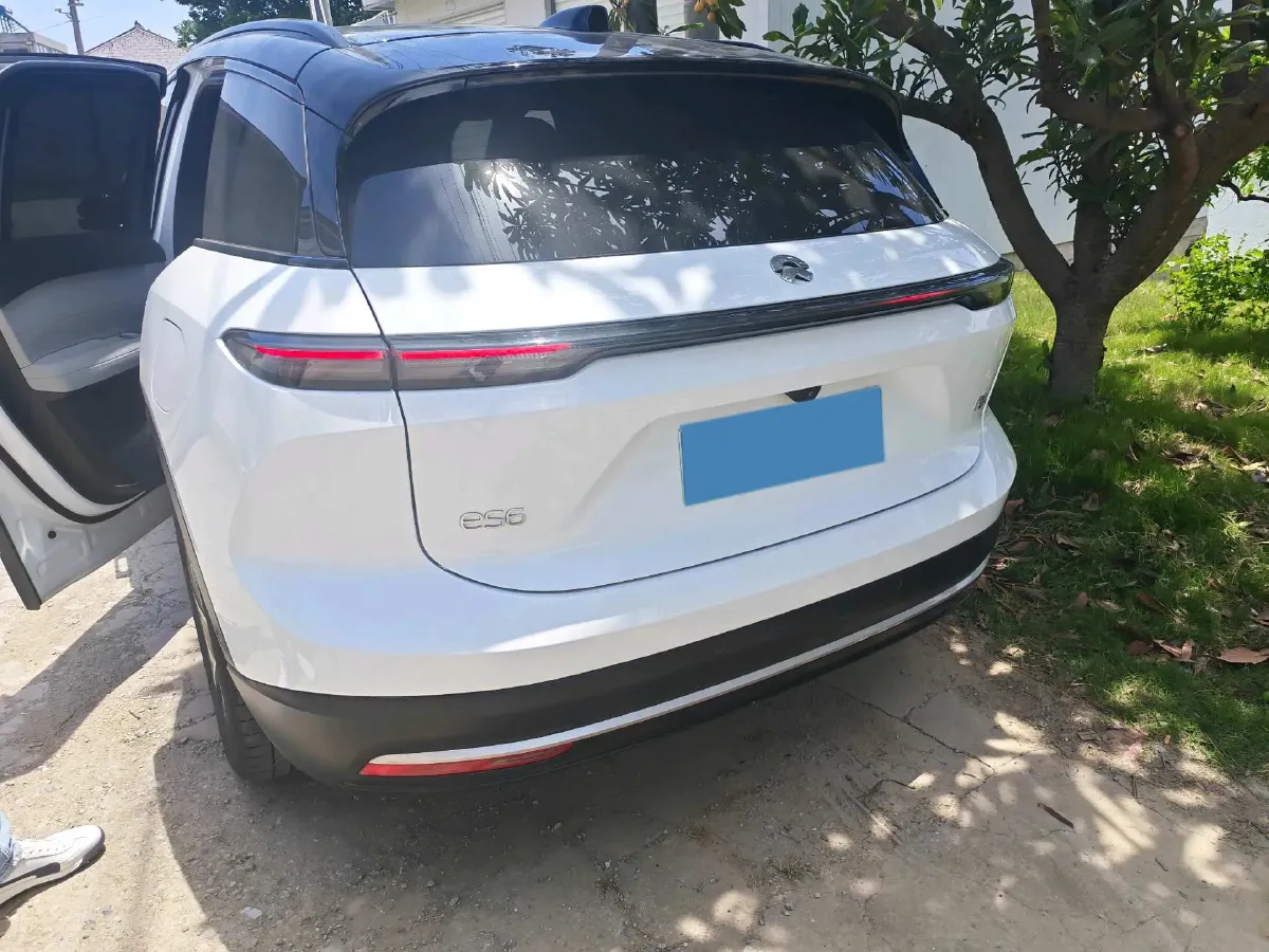 2024 NIO ES6 BEV 75KWH,autocango,china used car exporter,china ev exporter,chinese used car exporter,chinese used ev exporter
