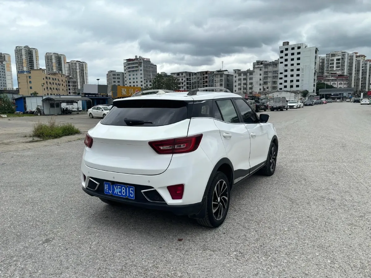 2017 Zotye T300 1.5L 112HP L4 5MT,autocango,china used car exporter,china ev exporter,chinese used car exporter,chinese used ev exporter