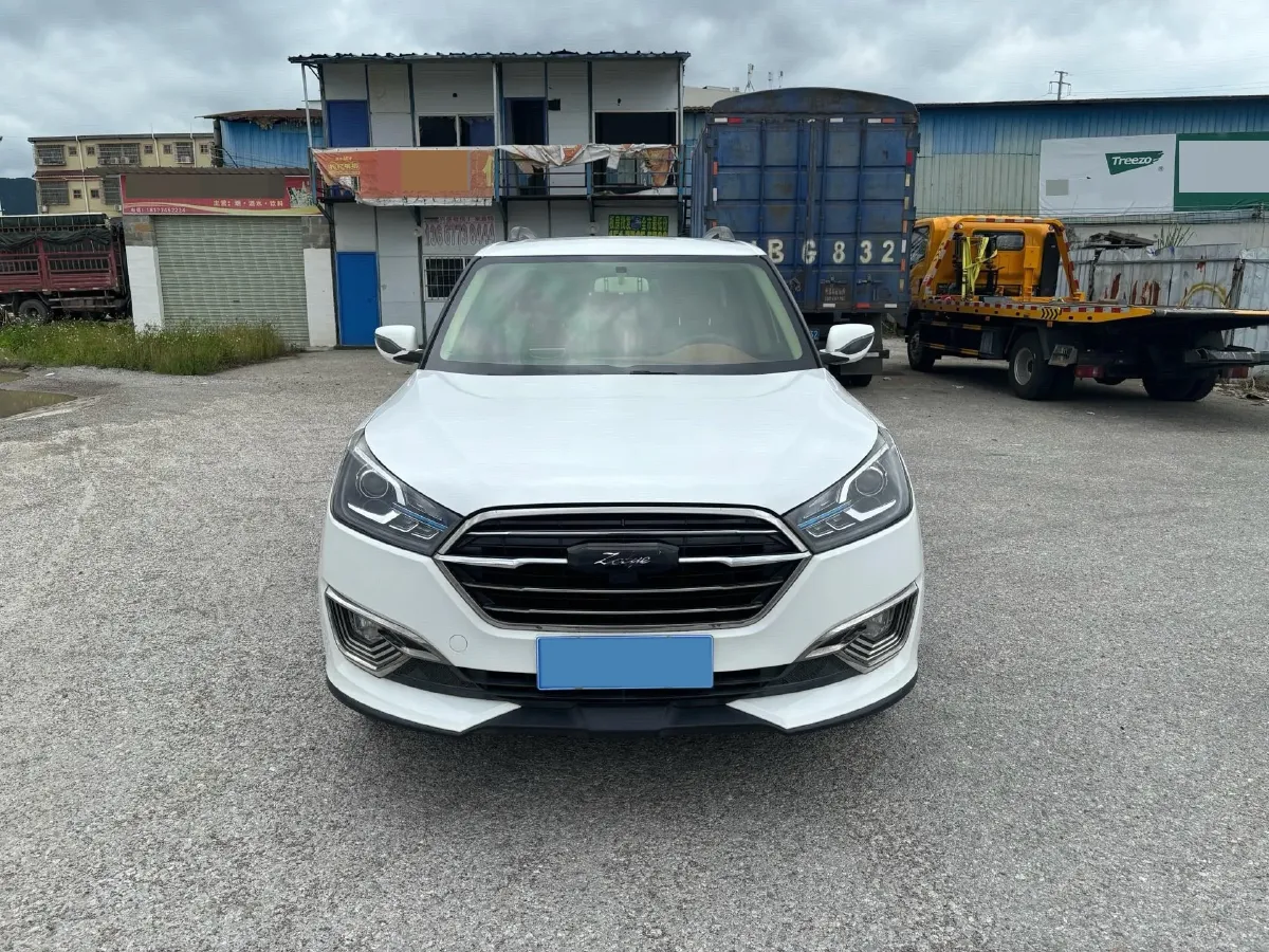 2017 Zotye T300 1.5L 112HP L4 5MT,autocango,china used car exporter,china ev exporter,chinese used car exporter,chinese used ev exporter