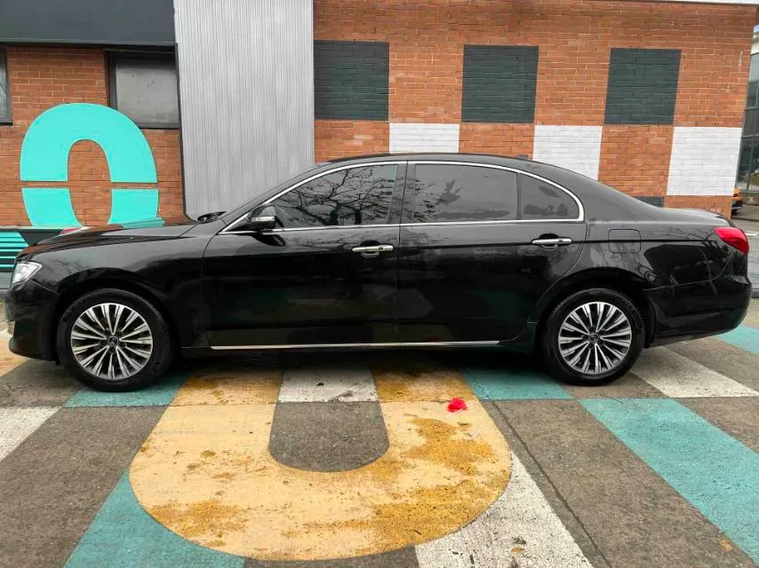 2018 HongQi H7 2.0T 204HP L4 6AT,autocango,china used car exporter,china ev exporter,chinese used car exporter,chinese used ev exporter