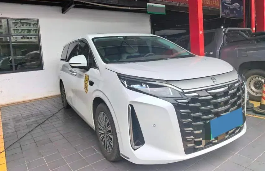 2025 BYD Xia 1.5T 156HP L4 E-CVT PHEV 36.6KWH,autocango,china used car exporter,china ev exporter,chinese used car exporter,chinese used ev exporter