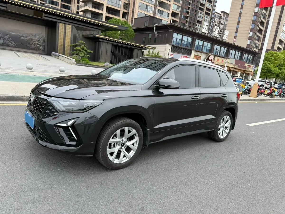 2024 Jetta VS5 1.4T 150HP L4 5MT,autocango,china used car exporter,china ev exporter,chinese used car exporter,chinese used ev exporter
