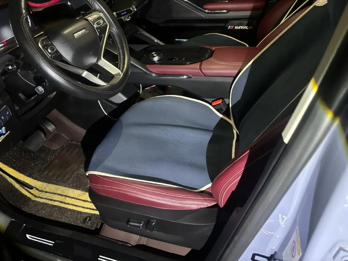 2021 Haval H6 2.0T 211HP L4 7DCT,autocango,china used car exporter,china ev exporter,chinese used car exporter,chinese used ev exporter