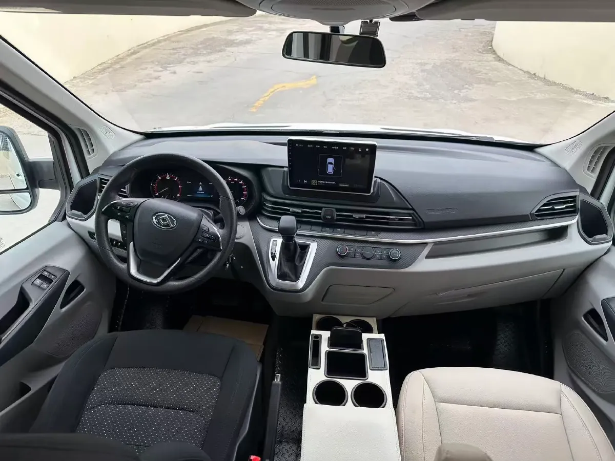 2021 MAXUS XinTu V90 2.0T 148HP L4 6AT,autocango,china used car exporter,china ev exporter,chinese used car exporter,chinese used ev exporter