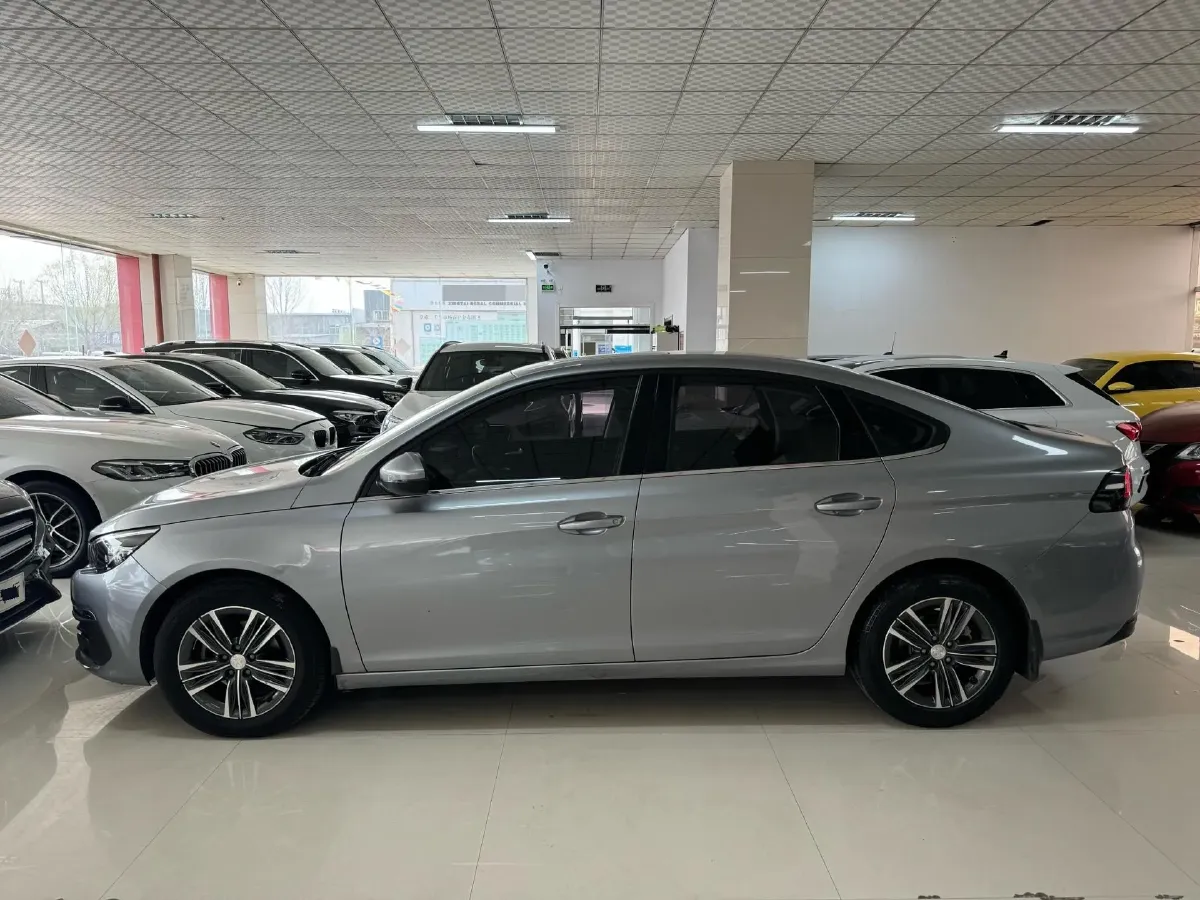 2018 Peugeot 308 1.6L 117HP L4 6AT,autocango,china used car exporter,china ev exporter,chinese used car exporter,chinese used ev exporter