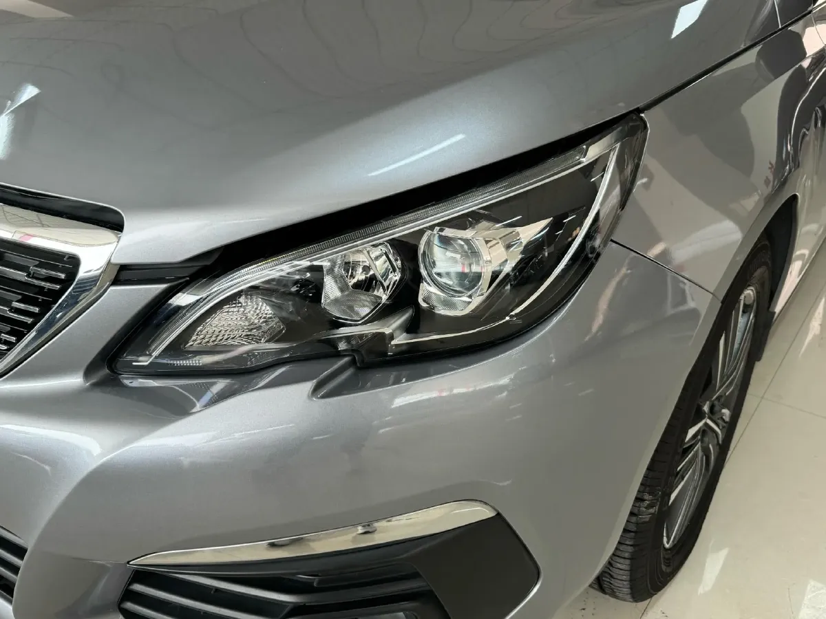 2018 Peugeot 308 1.6L 117HP L4 6AT,autocango,china used car exporter,china ev exporter,chinese used car exporter,chinese used ev exporter