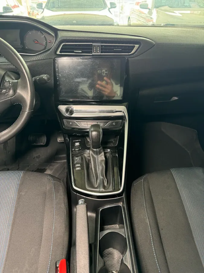 2018 Peugeot 308 1.6L 117HP L4 6AT,autocango,china used car exporter,china ev exporter,chinese used car exporter,chinese used ev exporter