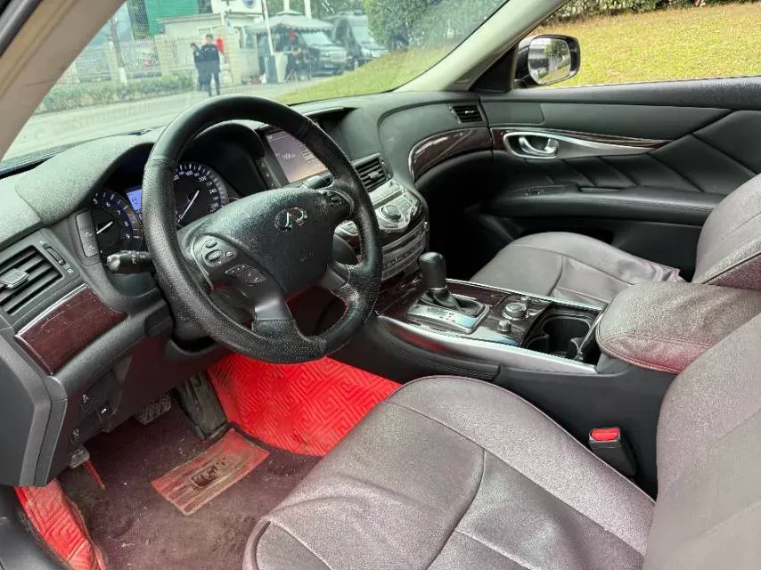 2019 Alfa Romeo Giulia 2.0T 280HP L4 8AT,autocango,china used car exporter,china ev exporter,chinese used car exporter,chinese used ev exporter