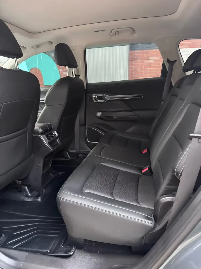 2020 Geely Okavango 1.8T 184HP L4 7DCT,autocango,china used car exporter,china ev exporter,chinese used car exporter,chinese used ev exporter