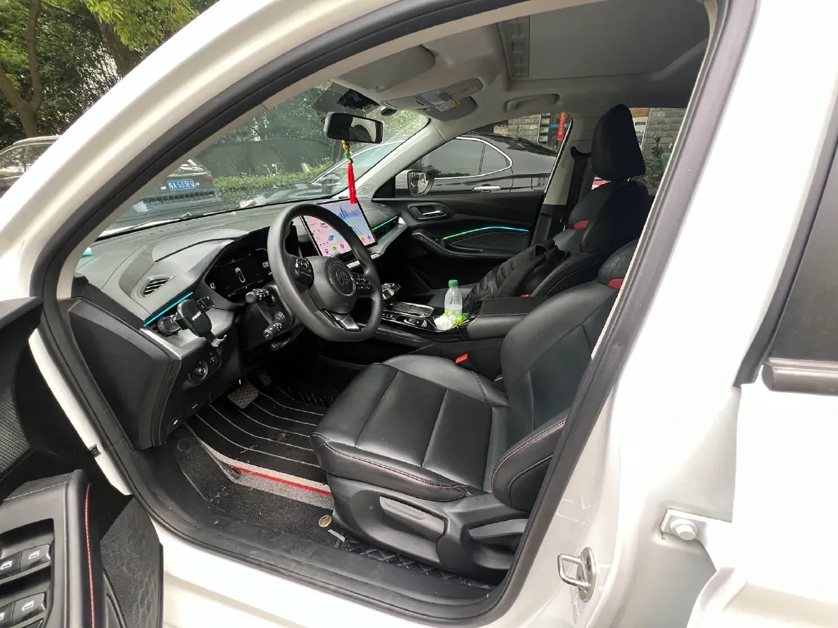 2021 MG 5 1.5L 120HP L4 CVT,autocango,china used car exporter,china ev exporter,chinese used car exporter,chinese used ev exporter