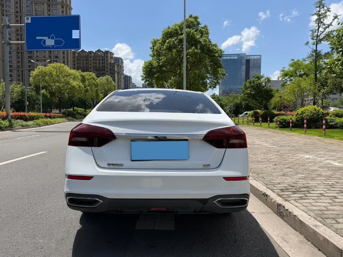 2021 Geely Emgrand 1.5L 109HP L4 CVT,autocango,china used car exporter,china ev exporter,chinese used car exporter,chinese used ev exporter