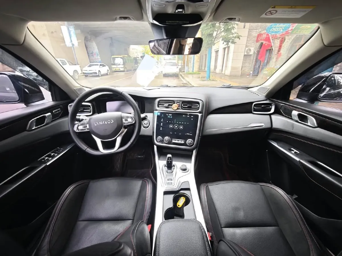 2017 Foton Sauvana 2.0T 218HP L4 6AT,autocango,china used car exporter,china ev exporter,chinese used car exporter,chinese used ev exporter