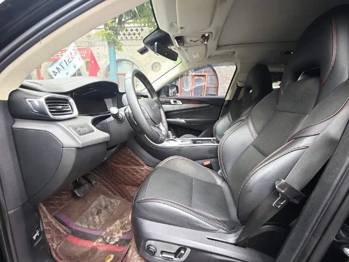 2017 Foton Sauvana 2.0T 218HP L4 6AT,autocango,china used car exporter,china ev exporter,chinese used car exporter,chinese used ev exporter