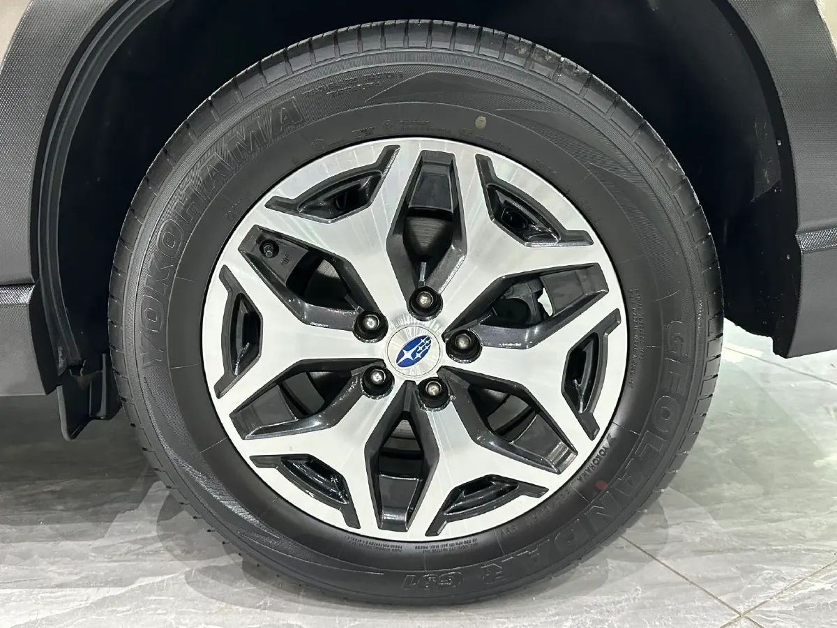 2019 Subaru Forester 2.0L 156HP H4 CVT,autocango,china used car exporter,china ev exporter,chinese used car exporter,chinese used ev exporter