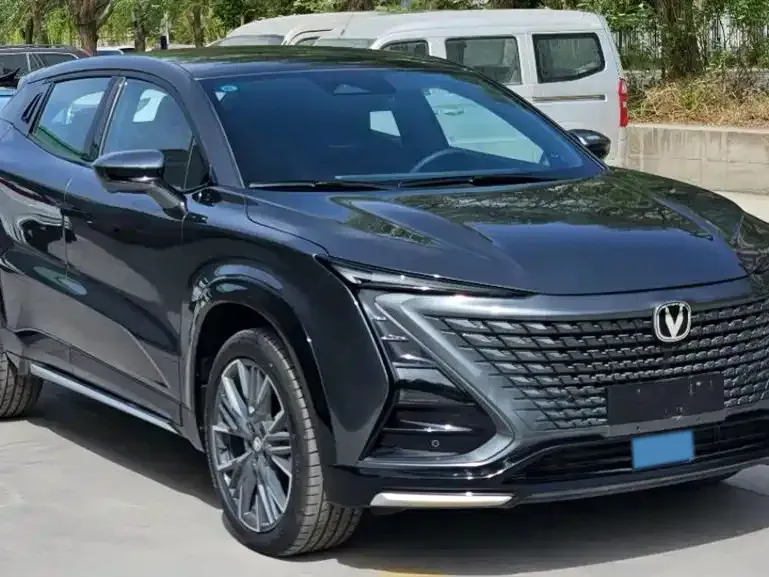 2023 ChangAn UNI-T 1.5T 188HP L4 7DCT,autocango,china used car exporter,china ev exporter,chinese used car exporter,chinese used ev exporter