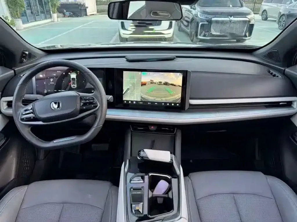 2023 ChangAn UNI-T 1.5T 188HP L4 7DCT,autocango,china used car exporter,china ev exporter,chinese used car exporter,chinese used ev exporter