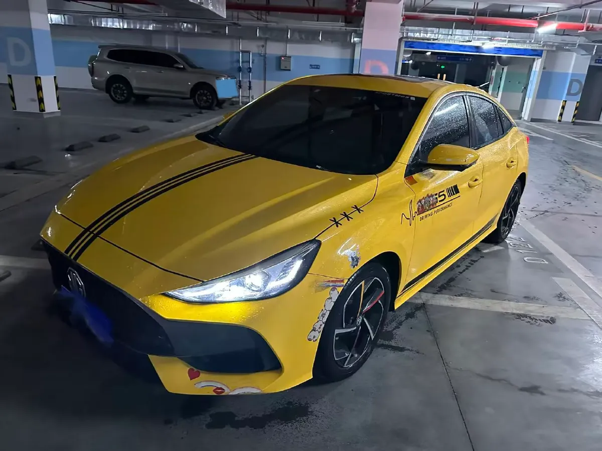 2021 MG 5 1.5T 173HP L4 7DCT,autocango,china used car exporter,china ev exporter,chinese used car exporter,chinese used ev exporter