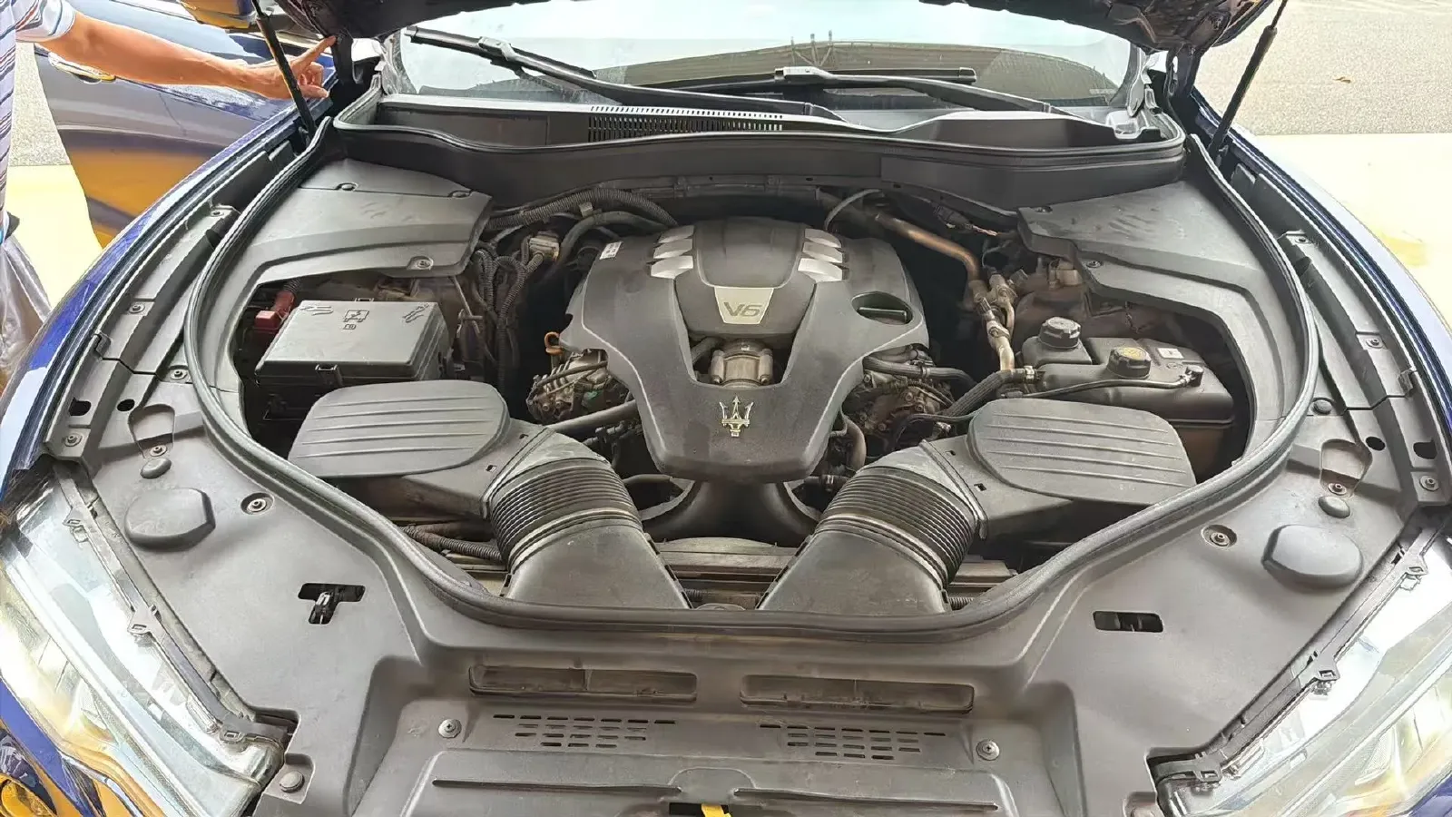 2018 Jaguar XJ 3.0T 340HP V6 8AT,autocango,china used car exporter,china ev exporter,chinese used car exporter,chinese used ev exporter