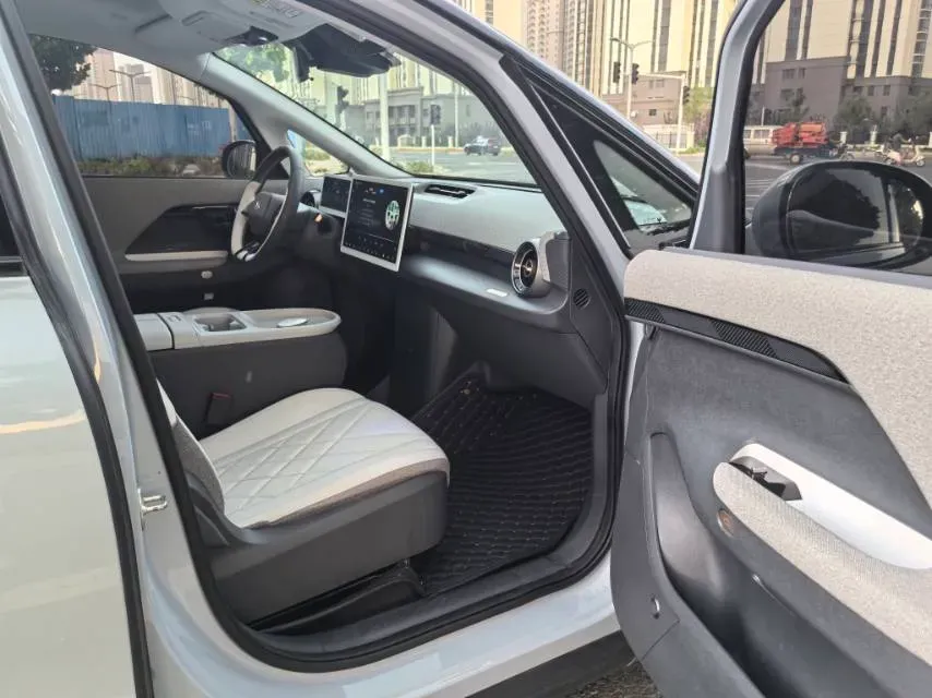 2023 JAC T8 2.0T 170HP L4 8AT,autocango,china used car exporter,china ev exporter,chinese used car exporter,chinese used ev exporter