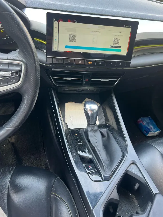 2021 Roewe i5 1.5L 120HP L4 CVT,autocango,china used car exporter,china ev exporter,chinese used car exporter,chinese used ev exporter