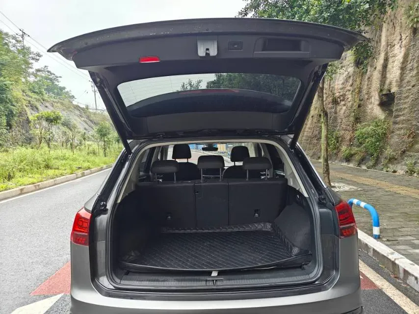 2020 Volkswagen Tayron 2.0T 186HP L4 7DCT,autocango,china used car exporter,china ev exporter,chinese used car exporter,chinese used ev exporter