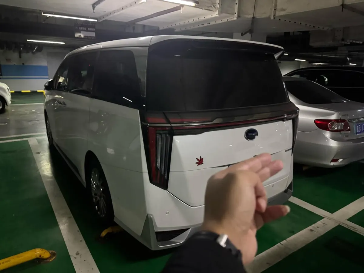 2023 GAC Trumpchi M8 2.0T 190HP L4 E-CVT Hybrid,autocango,china used car exporter,china ev exporter,chinese used car exporter,chinese used ev exporter