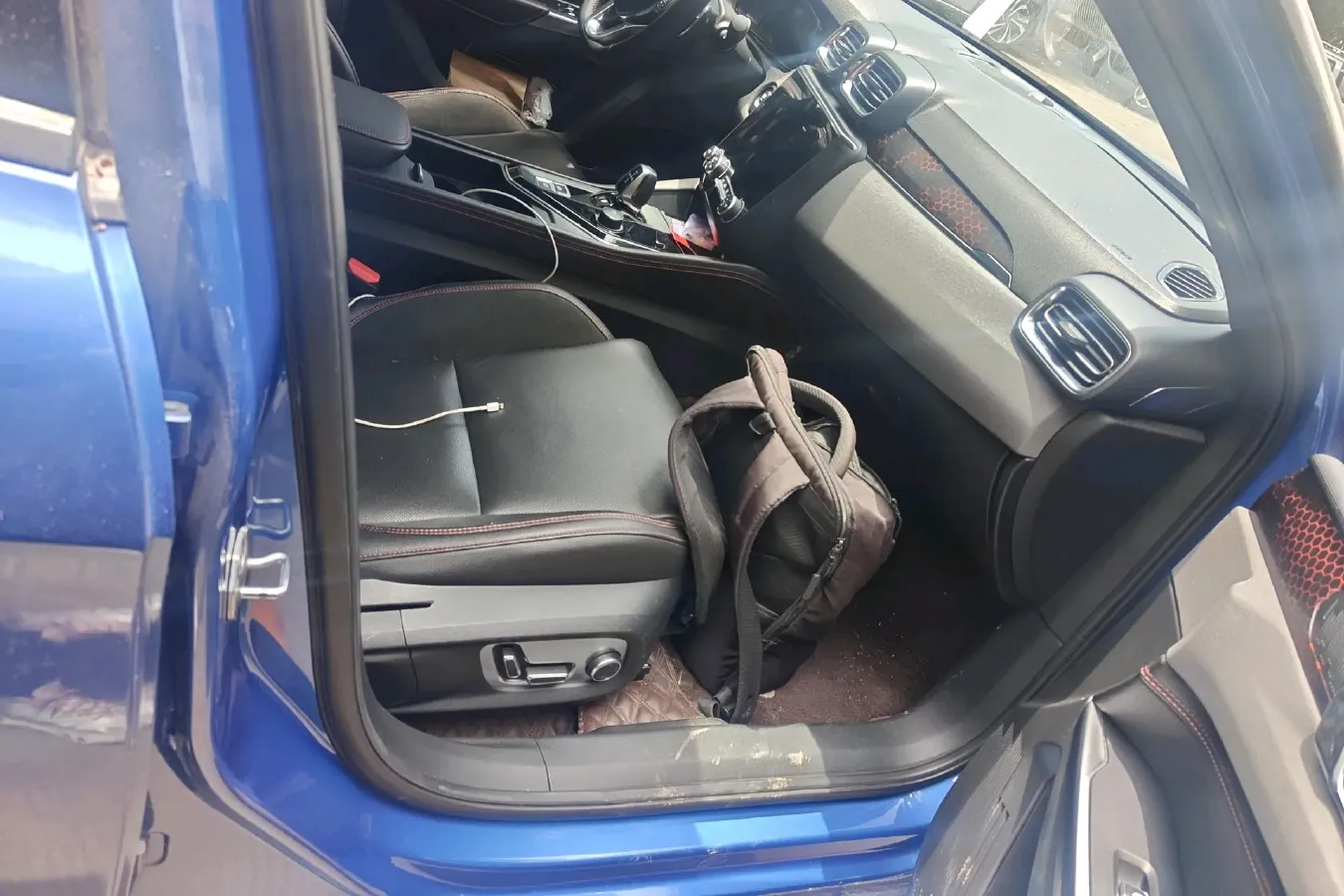 2021 LYNK&CO 03 1.5T 180HP L3 7DCT,autocango,china used car exporter,china ev exporter,chinese used car exporter,chinese used ev exporter