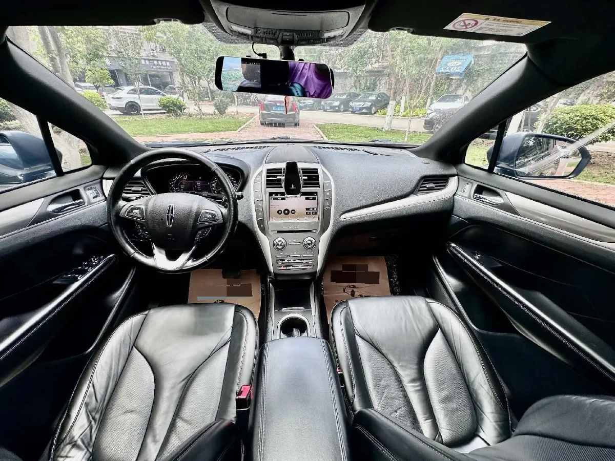 2018 Lincoln MKC 2.0T 203HP L4 6AT,autocango,china used car exporter,china ev exporter,chinese used car exporter,chinese used ev exporter