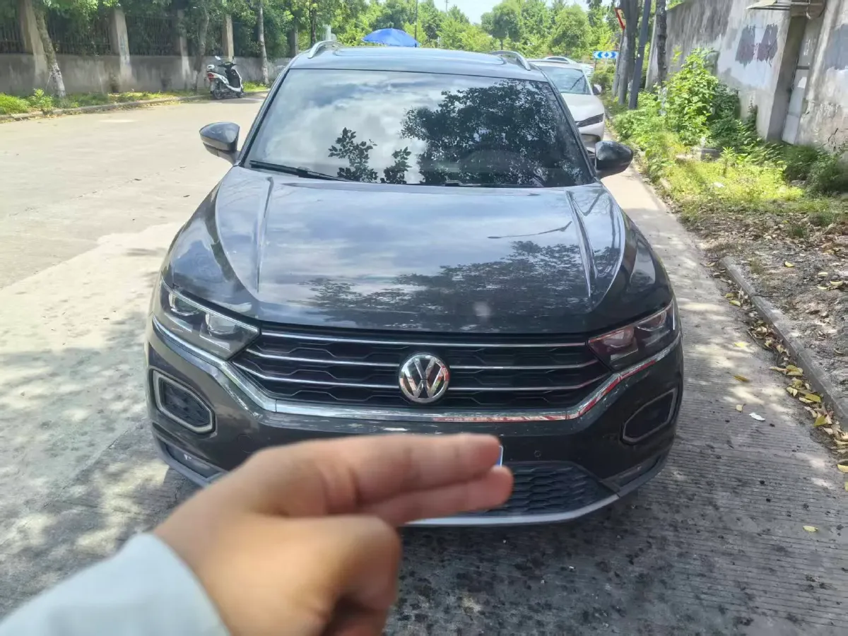 2019 Volkswagen T-Roc 1.4T 150HP L4 7DCT,autocango,china used car exporter,china ev exporter,chinese used car exporter,chinese used ev exporter