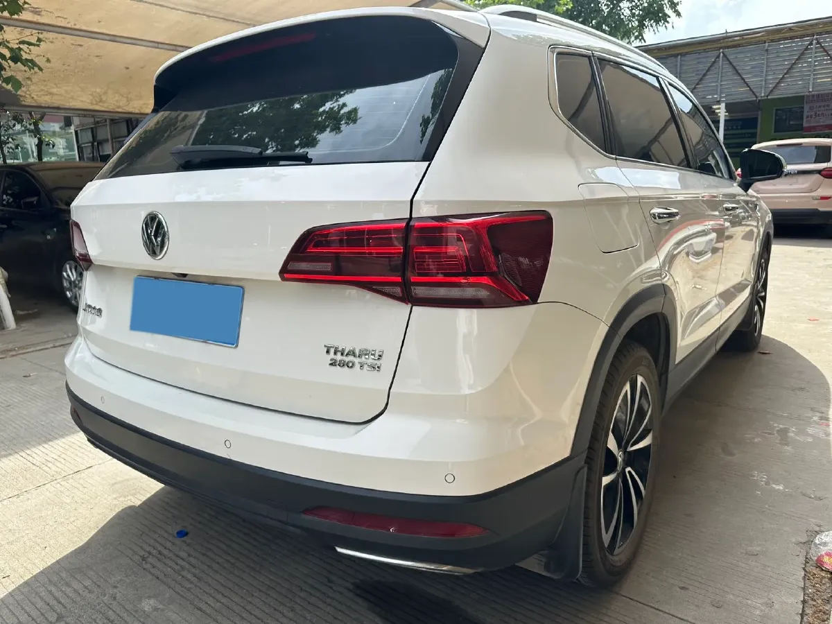 2019 MINI MINI 1.5T 102HP L3 7DCT,autocango,china used car exporter,china ev exporter,chinese used car exporter,chinese used ev exporter