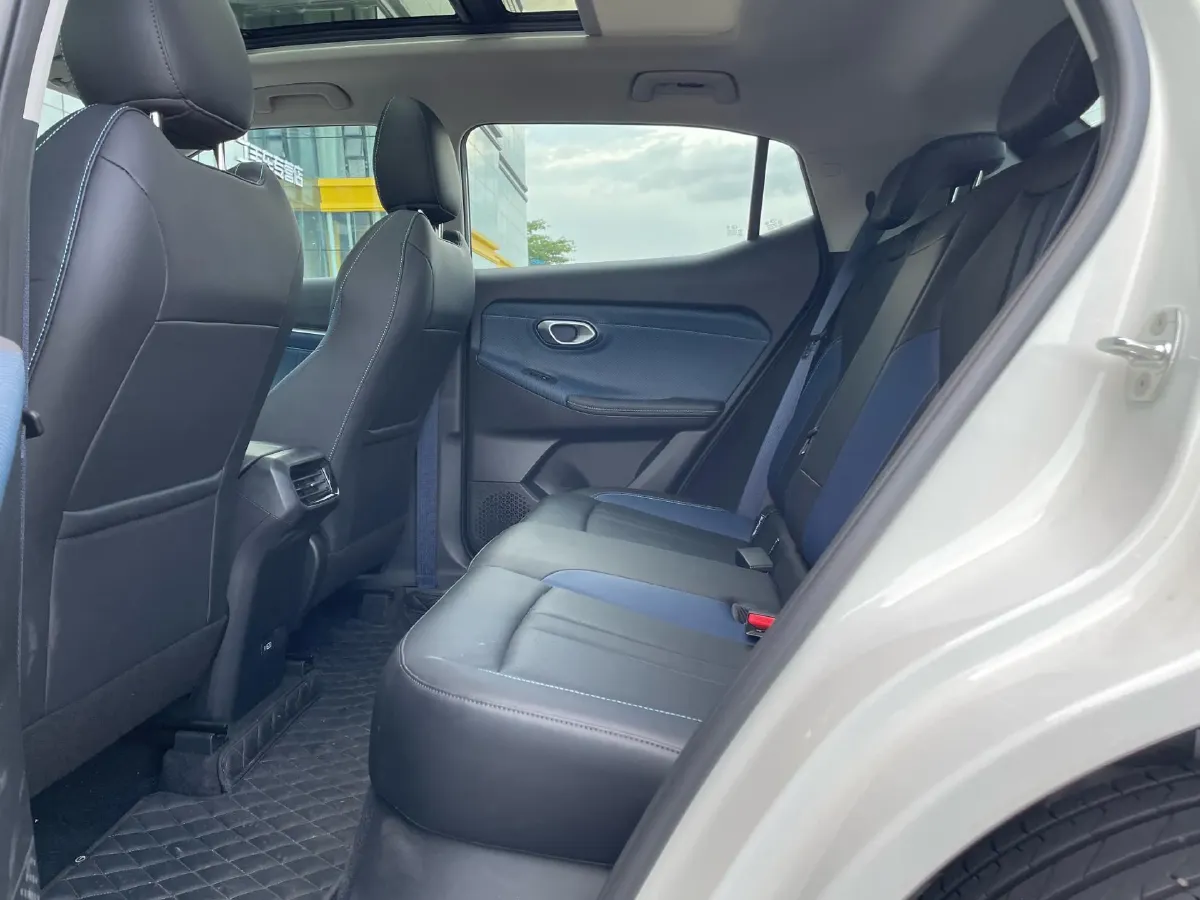 2023 GAC Trumpchi GS3 1.5T 177HP L4 7DCT,autocango,china used car exporter,china ev exporter,chinese used car exporter,chinese used ev exporter