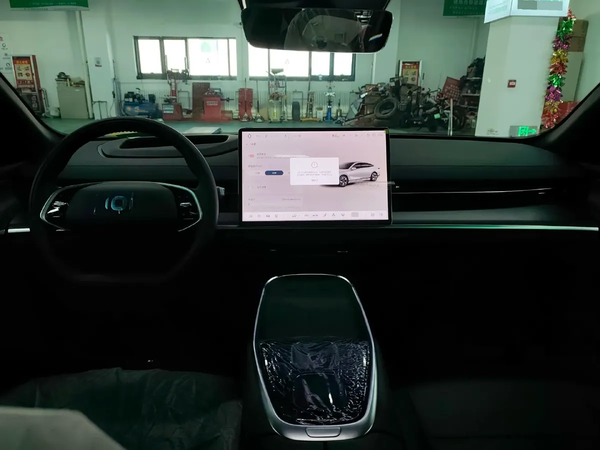 2025 ChangAn QiYuan A07 BEV 56.1KWH,autocango,china used car exporter,china ev exporter,chinese used car exporter,chinese used ev exporter