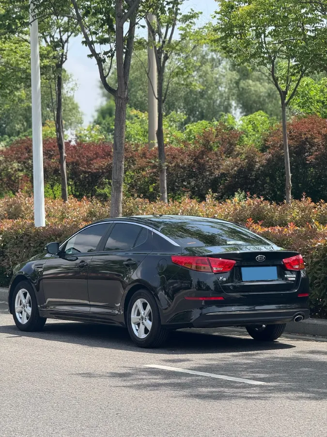 2015 Kia K5 2.0L 162HP L4 6AT,autocango,china used car exporter,china ev exporter,chinese used car exporter,chinese used ev exporter