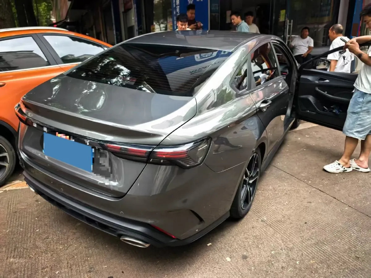 2025 Geely Emgrand 1.5L 127HP L4 CVT,autocango,china used car exporter,china ev exporter,chinese used car exporter,chinese used ev exporter