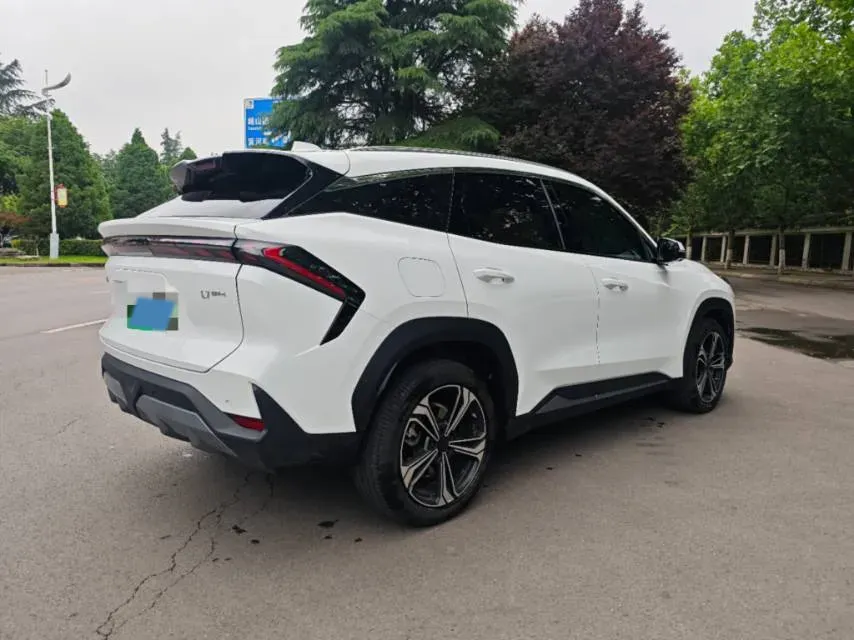 2025 Geely Galaxy L7 1.5L 112HP L4 1DHT PHEV 18.4KWH,autocango,china used car exporter,china ev exporter,chinese used car exporter,chinese used ev exporter