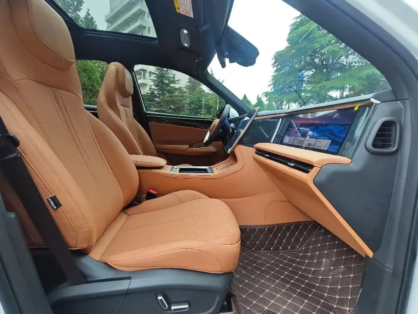 2025 Geely Galaxy L7 1.5L 112HP L4 1DHT PHEV 18.4KWH,autocango,china used car exporter,china ev exporter,chinese used car exporter,chinese used ev exporter