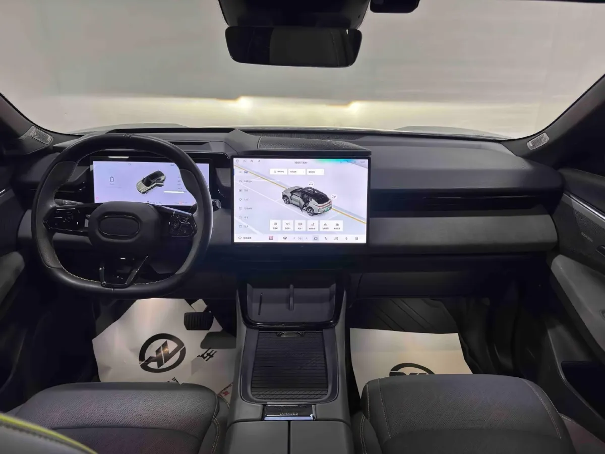 2023 LYNK&CO 08 EM-P 1.5T 163HP L4 3DHT PHEV 39.6KWH,autocango,china used car exporter,china ev exporter,chinese used car exporter,chinese used ev exporter