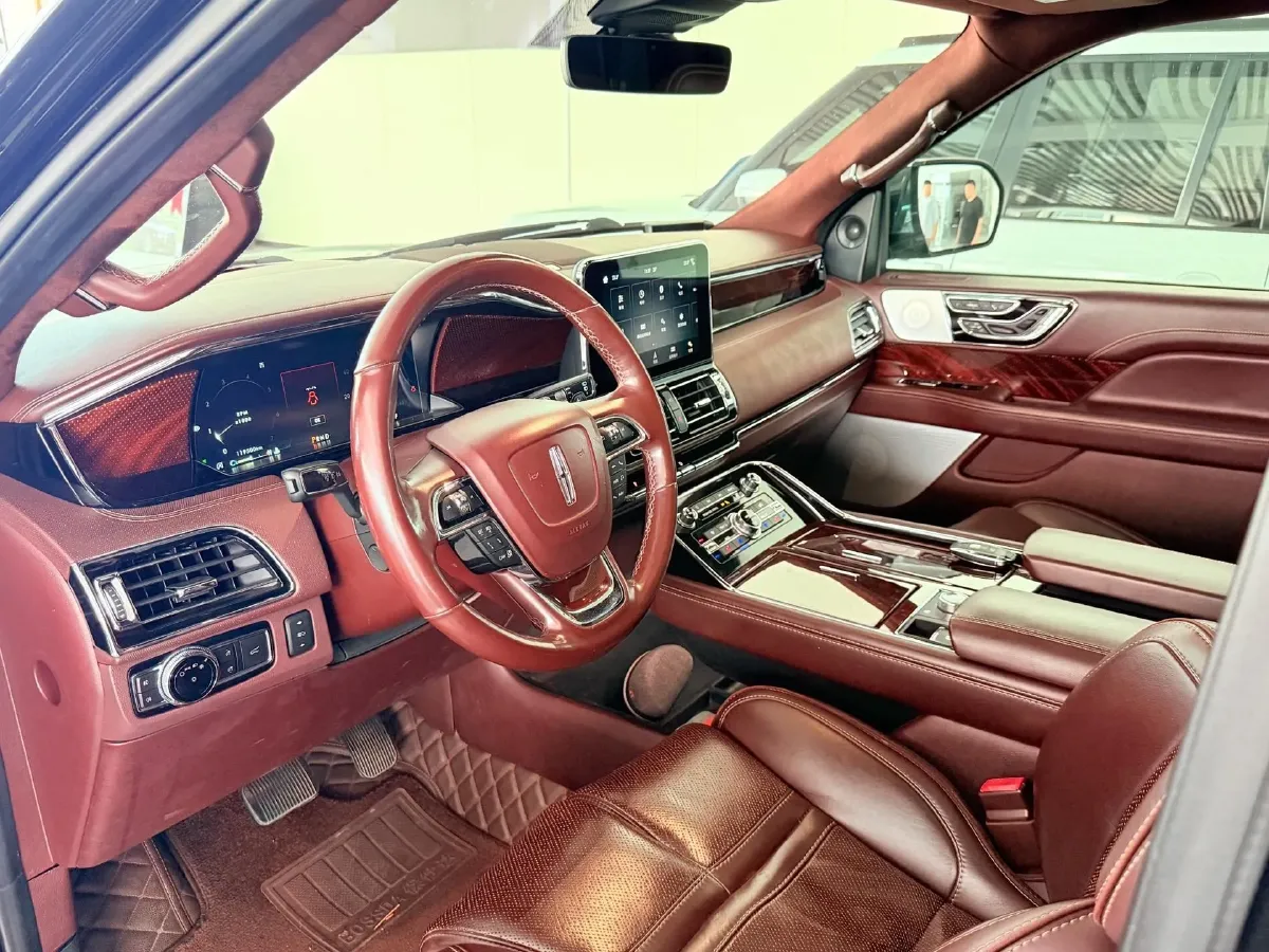 2019 Lincoln Navigator 3.5T 388HP V6 10AT,autocango,china used car exporter,china ev exporter,chinese used car exporter,chinese used ev exporter