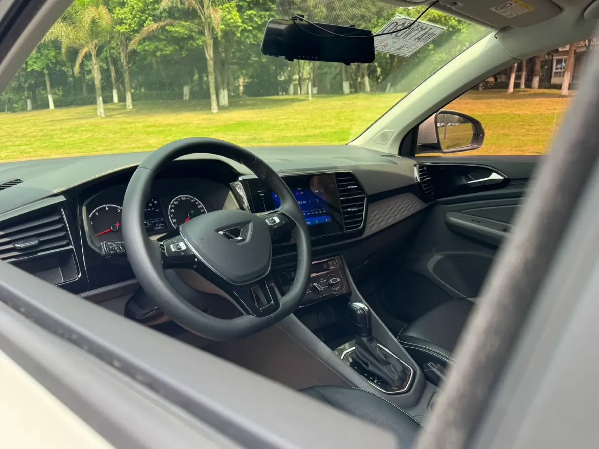 2019 Jetta VS5 1.4T 150HP L4 6AT,autocango,china used car exporter,china ev exporter,chinese used car exporter,chinese used ev exporter