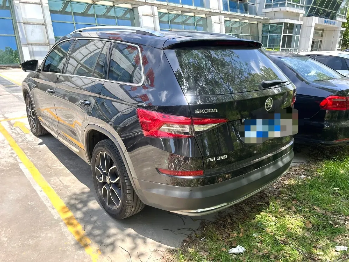 2018 Skoda Kodiak 1.8T 180HP L4 7DCT,autocango,china used car exporter,china ev exporter,chinese used car exporter,chinese used ev exporter