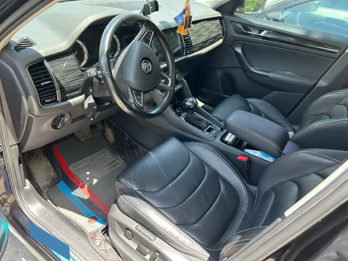 2018 Skoda Kodiak 1.8T 180HP L4 7DCT,autocango,china used car exporter,china ev exporter,chinese used car exporter,chinese used ev exporter