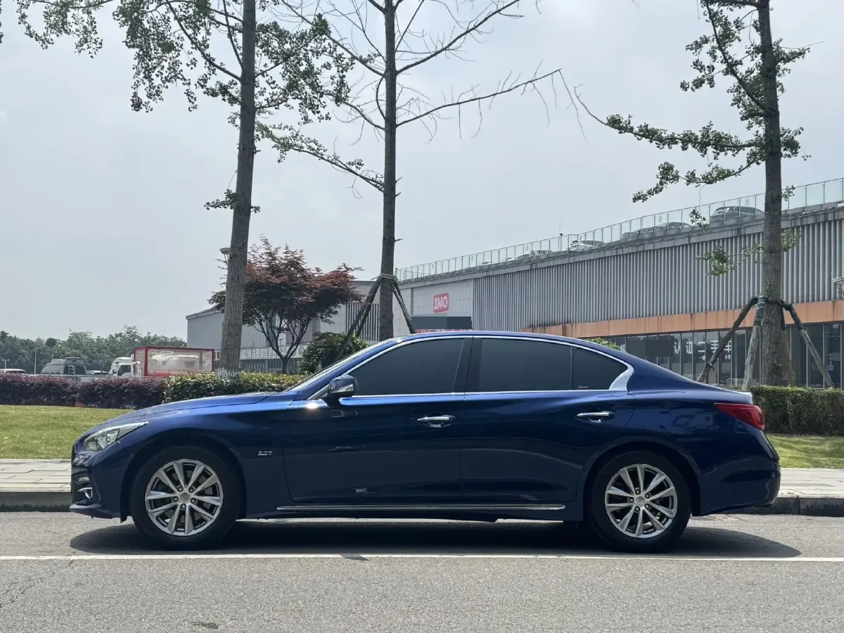 2016 Infiniti Q50L 2.0T 211HP L4 7AT,autocango,china used car exporter,china ev exporter,chinese used car exporter,chinese used ev exporter