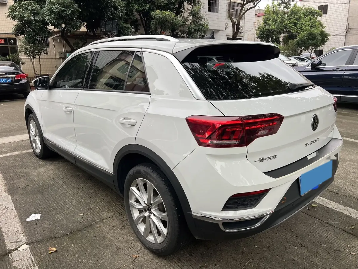 2021 Volkswagen T-Roc 1.4T 150HP L4 7DCT,autocango,china used car exporter,china ev exporter,chinese used car exporter,chinese used ev exporter