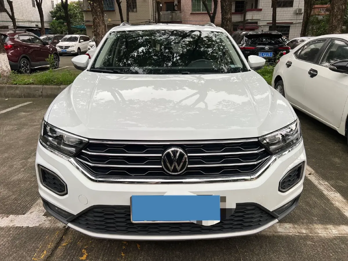 2021 Volkswagen T-Roc 1.4T 150HP L4 7DCT,autocango,china used car exporter,china ev exporter,chinese used car exporter,chinese used ev exporter