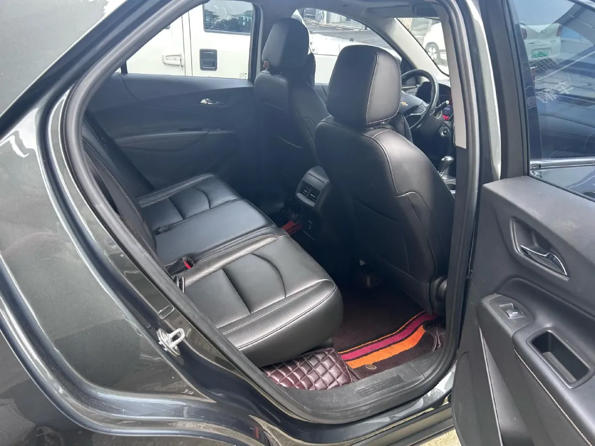 2019 Chevrolet Equinox 1.5T 169HP L4 6AT,autocango,china used car exporter,china ev exporter,chinese used car exporter,chinese used ev exporter