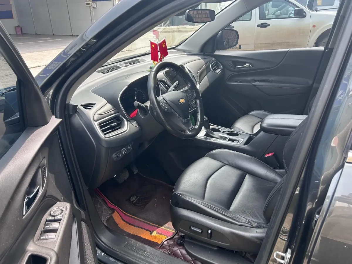 2019 Chevrolet Equinox 1.5T 169HP L4 6AT,autocango,china used car exporter,china ev exporter,chinese used car exporter,chinese used ev exporter