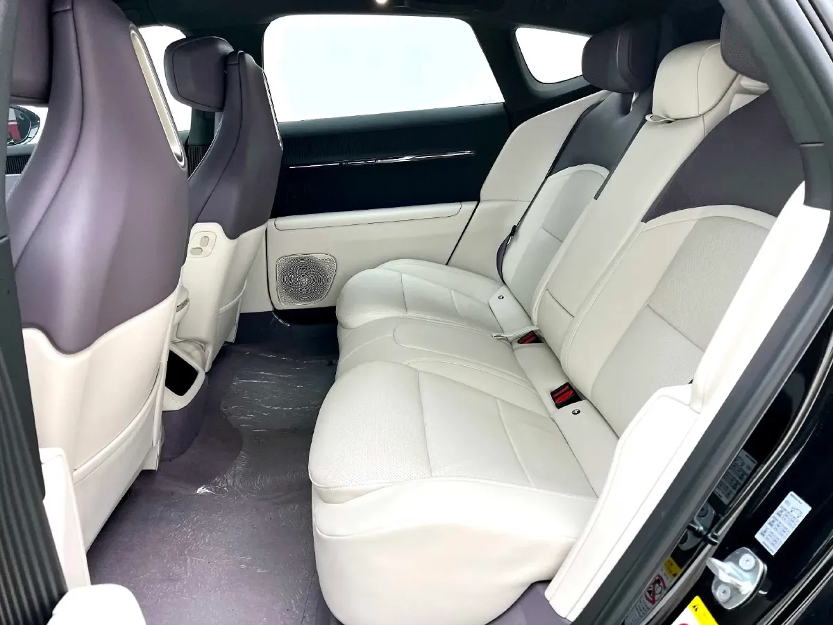 2025 Avatr 12 BEV 94.53KWH,autocango,china used car exporter,china ev exporter,chinese used car exporter,chinese used ev exporter
