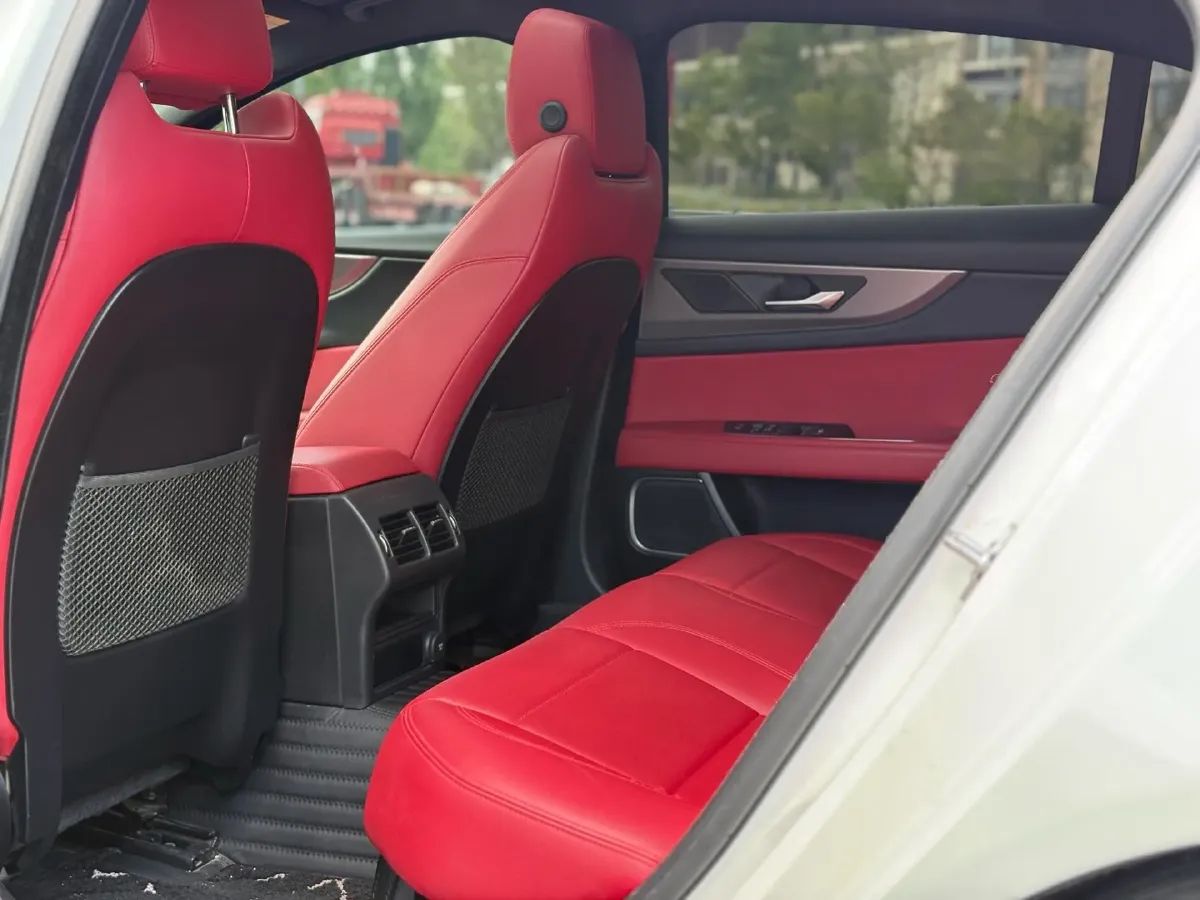 2020 Jaguar XEL 2.0T 200HP L4 8AT,autocango,china used car exporter,china ev exporter,chinese used car exporter,chinese used ev exporter
