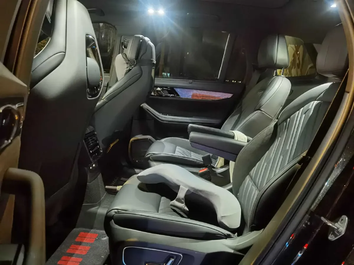 2021 LYNK&CO 09 EM-P 2.0T 254HP L4 8AT PHEV 18.83KWH,autocango,china used car exporter,china ev exporter,chinese used car exporter,chinese used ev exporter