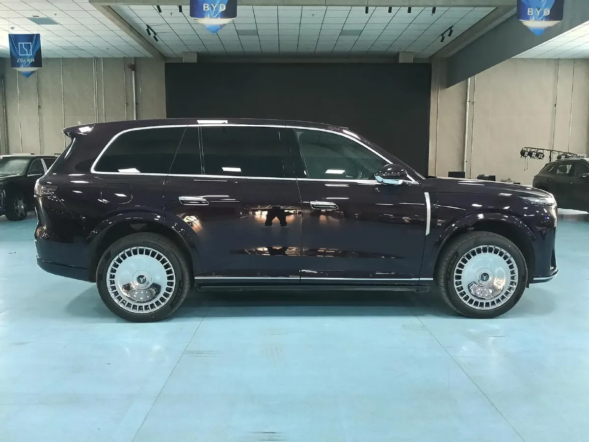 2026 Voyah TaiShan 1.5T 150HP L4 PHEV,autocango,china used car exporter,china ev exporter,chinese used car exporter,chinese used ev exporter